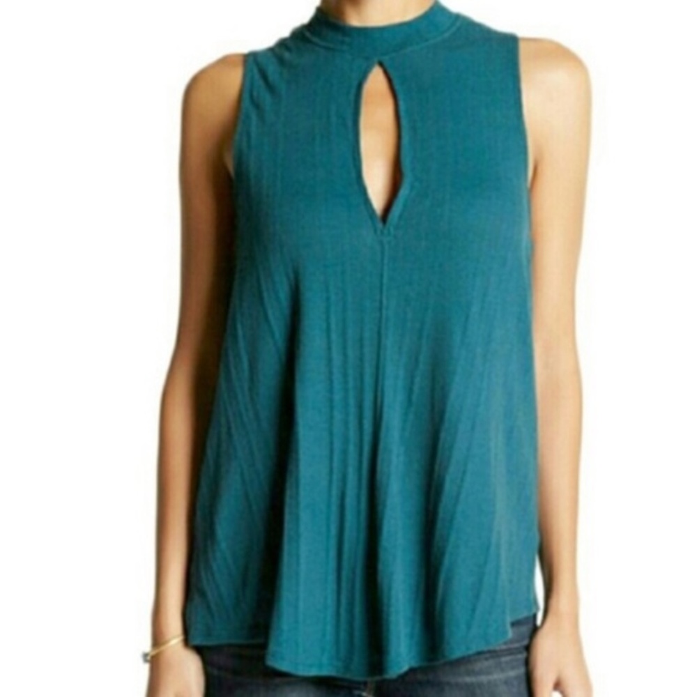 NWOT Free People teal keyhole tank